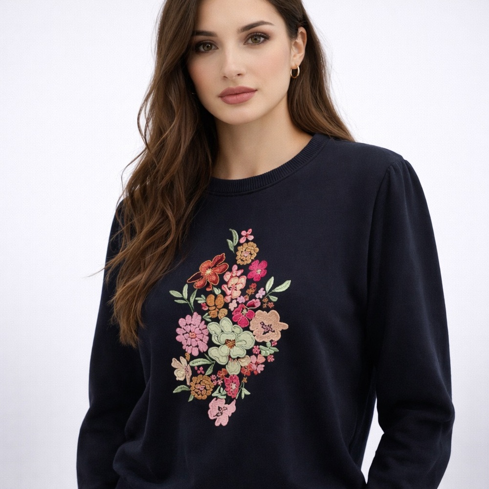 FRNCH Paris Navy Floral Embroidered Sweatshirt Crewnneck Grandmacore Coastal L